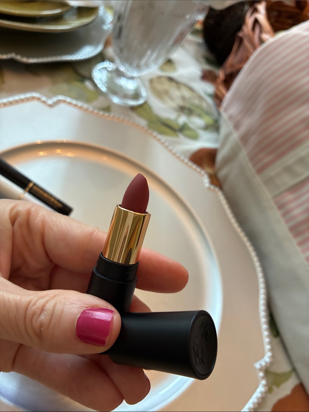 Lancôme Bundle-Train Case, Tote Bag, Renergie, Lipstick, and More! - Picture 5 of 9